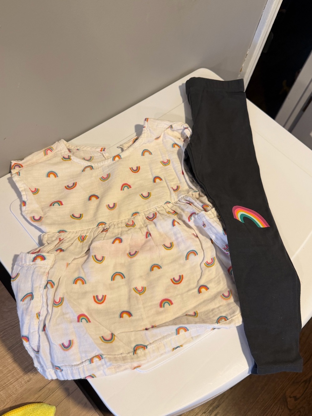 Toddler Girl Cat and Jack Rainbow Two-Piece Set Size 4t